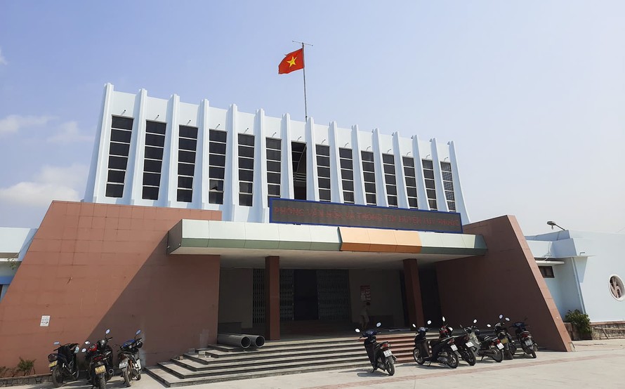 Trung tâm Văn hóa - Thông tin - Thể thao huyện Tuy Phước nơi ông Khanh công tác. Ảnh: Trương Định