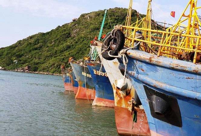 Nhiều tàu vỏ thép trên địa bàn tỉnh Bình Định bị hư hỏng, phải sửa chữa trong thời gian dài.