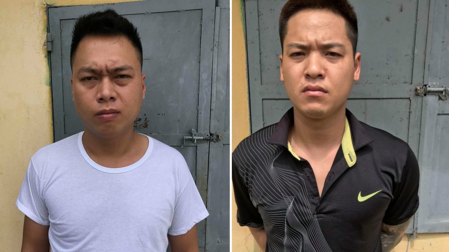 Hai đối tượng Trần Mạnh Cường (SN 1994) và Lê Minh Đức (SN 1994, cùng trú thị trấn Quang Minh, huyện Mê Linh, Hà Nội) bị bắt tạm giam vì hành vi cướp tài sản