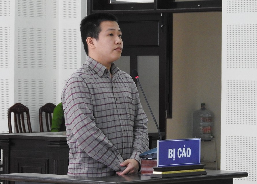 Đâm người trọng thương sau khi đụng xe, Nguyễn Văn Mạnh Cường lĩnh 13 năm tù