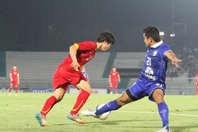 U23 Việt Nam gặp U23 Thái Lan tại vòng bảng SEA Games 28.