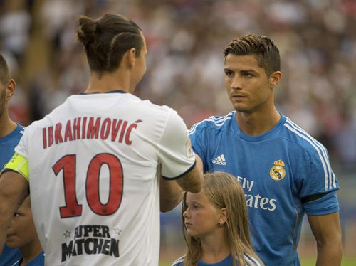 Chủ tịch Perez muốn đưa Ibrahimovic về Real Madrid để đá cặp với Ronaldo.