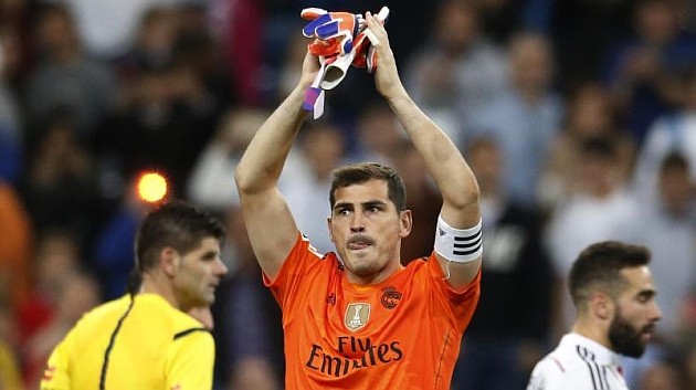 Casillas và Real Madrid vẫn chưa thống nhất được điều khoản đền bù.