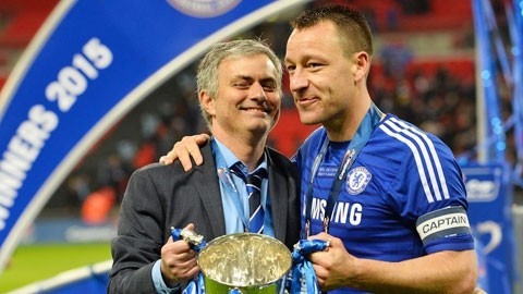 Mối quan hệ giữa Mourinho và Terry không tốt đẹp như nhiều người nghĩ.