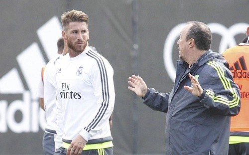 Ramos bất đồng với Benitez
