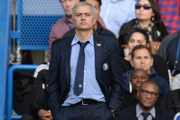 Jose Mourinho đối mặt nguy cơ bị sa thải.
