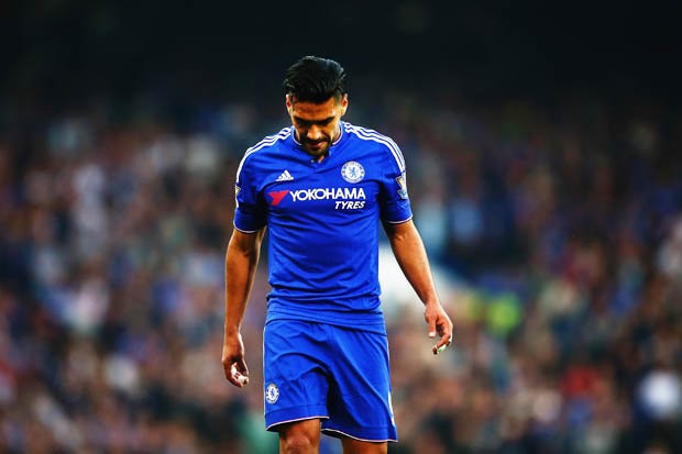 Chelsea khó trả Falcao lại cho Monaco trước thời hạn 6 tháng.
