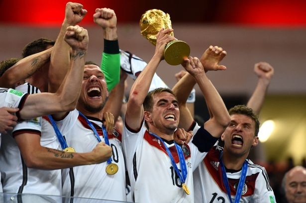 Đức đang là ĐKVĐ World Cup.