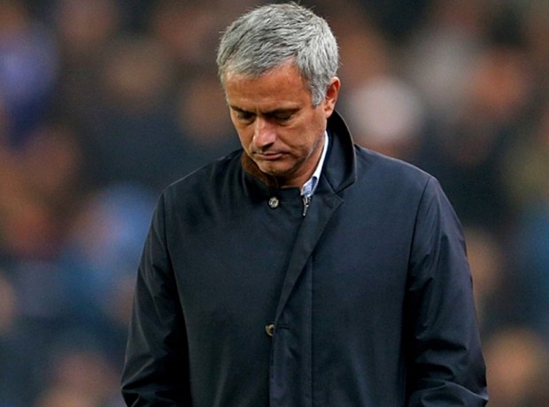 Mourinho chỉ nhận 9,5 triệu bảng trong lần thứ 2 bị Chelsea sa thải.
