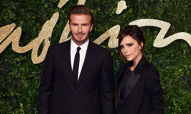 Beckham và Victoria kiếm 200.000 USD/ngày. 