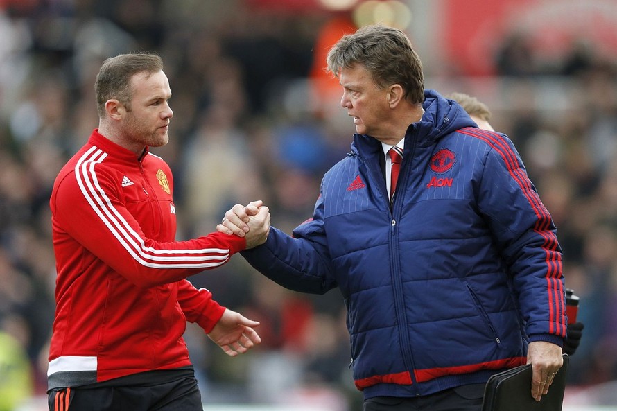 Rooney bị hạn chế tầm ảnh hưởng dưới thời Van Gaal.