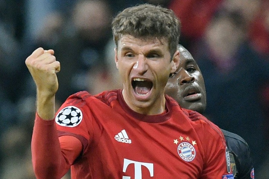 Muller từ chối lương khủng từ M.U để ở lại với Bayern Munich.