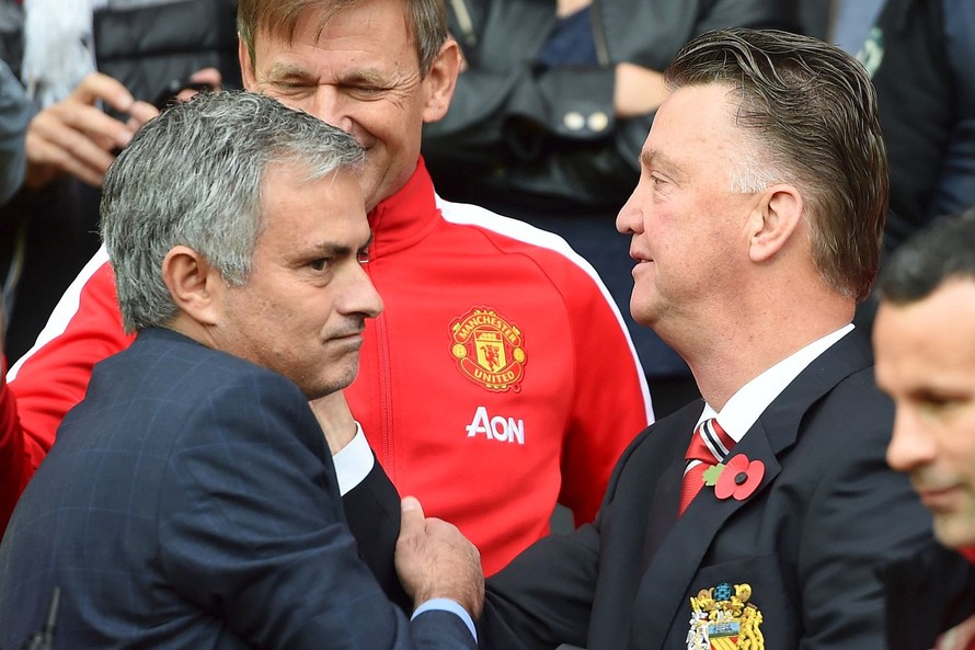 Van gaal không tin Mourinho có thể "lấy ghế" của mình.