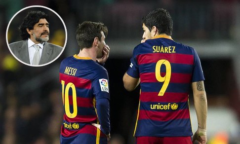 Maradona dọa đấm Messi vì kiểu đá penalty “dị”.