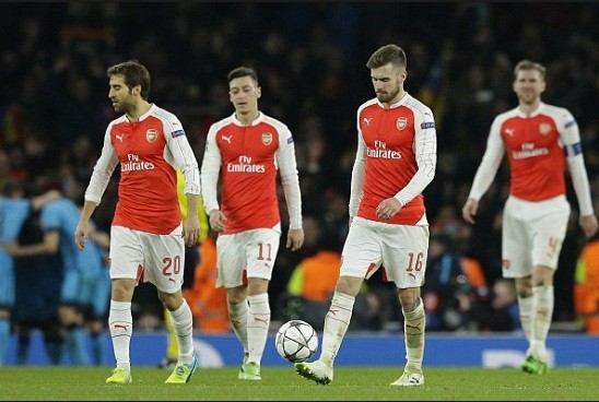 Các ngôi sao Arsenal rất thất vọng với viễn cảnh trắng tay.
