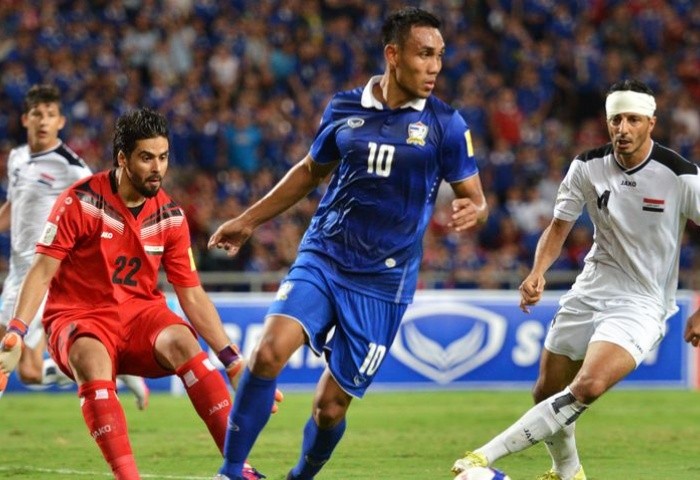 Thái Lan gặp bất lợi vì thời tiết khi thi đấu với Iraq.