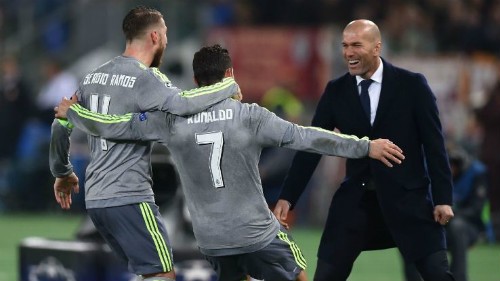 HLV Zidane và Real đang nắm lợi thế.