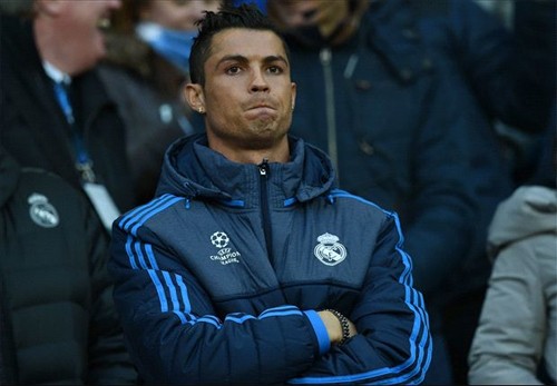 Ronaldo đối mặt nguy cơ nghỉ đến hết giải.