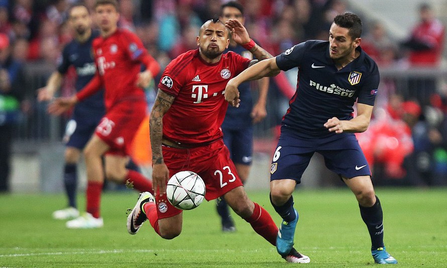 Bayern vs Atletico (2-1): Hùm xám bị loại cay đắng