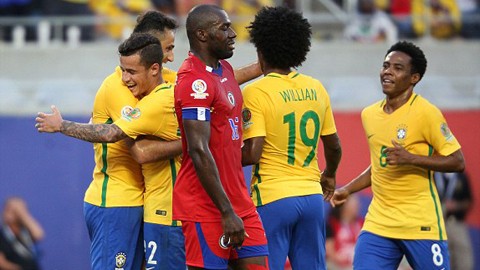 Brazil dễ dàng vùi dập Haiti tới 7-1.