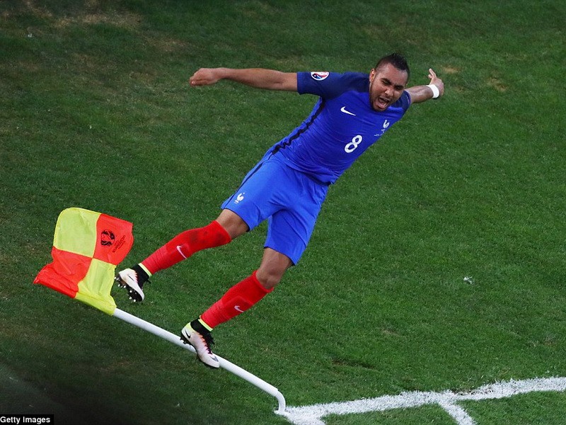 Payet tiếp tục tỏa sáng trong màu áo tuyển Pháp. (Nguồn: Getty Images)