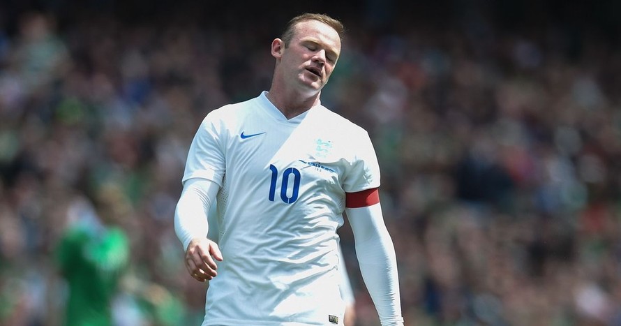 Rooney thất vọng khi ĐT Anh bị Iceland loại khỏi vòng 1/8 EURO 2016.