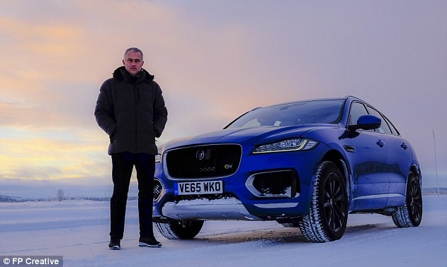 HLV Mourinho hiện đang là gương mặt đại diện của thương hiệu xe Jaguar.