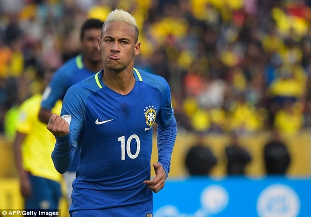 Neymar tỏa sáng giúp Brazil thắng Ecuador 3-0.