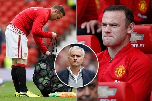 Rooney bị cấm quát mắng các đồng đội.