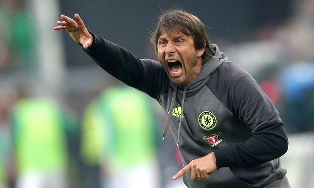 HLV Conte không hài lòng với phong độ của nhiều cầu thủ Chelsea ở mùa này.