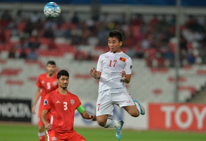 Trần Thành ghi bàn thắng lịch sử cho bóng đá Việt Nam.
