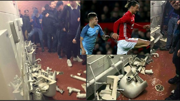 CĐV Man City tức giận đập phá nhà vệ sinh của sân Old Trafford.