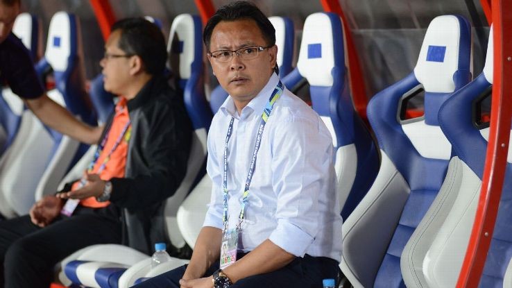 HLV Ong Kim Swee chịu sức ép lớn khi Malaysia không có vé bán kết AFF Cup 2016