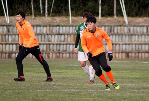 Xuân Trường tiếp tục gây ấn tượng trong màu áo Gangwon FC.