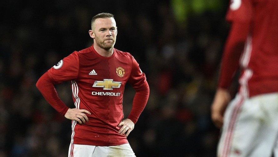 Rooney lỡ trận gặp Leicester City vì bị ốm.