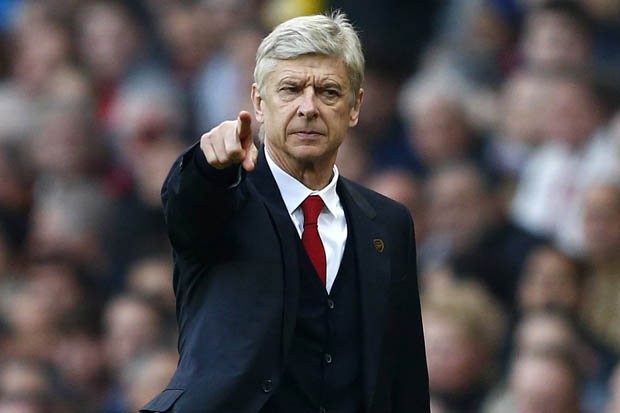 Arsenal quyết định gia hạn thêm 2 năm với HLV Wenger.