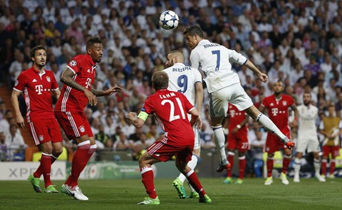 Cristiano Ronaldo tỏa sáng trước Bayern Munich.