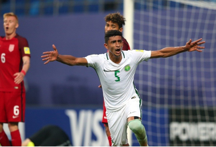 U20 Ả-rập Saudi đoạt vé đi tiếp nhờ trận hòa trước U20 Mỹ.