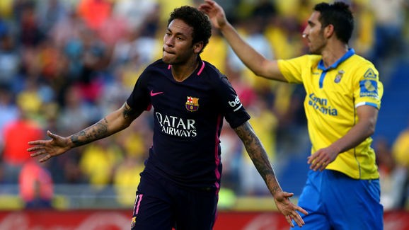 Neymar để ngỏ khả năng gia nhập M.U trong tương lai.