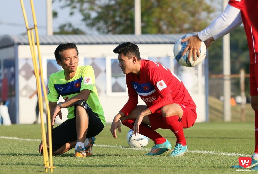 Văn Long chắc chắn không góp mặt trong trận gặp U23 Uzbekistan vì chấn thương.