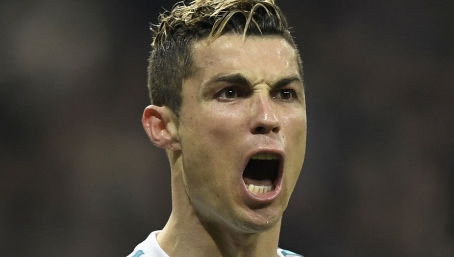 Ronaldo tiếp tục thiết lập những kỷ lục ấn tượng tại Champions League.