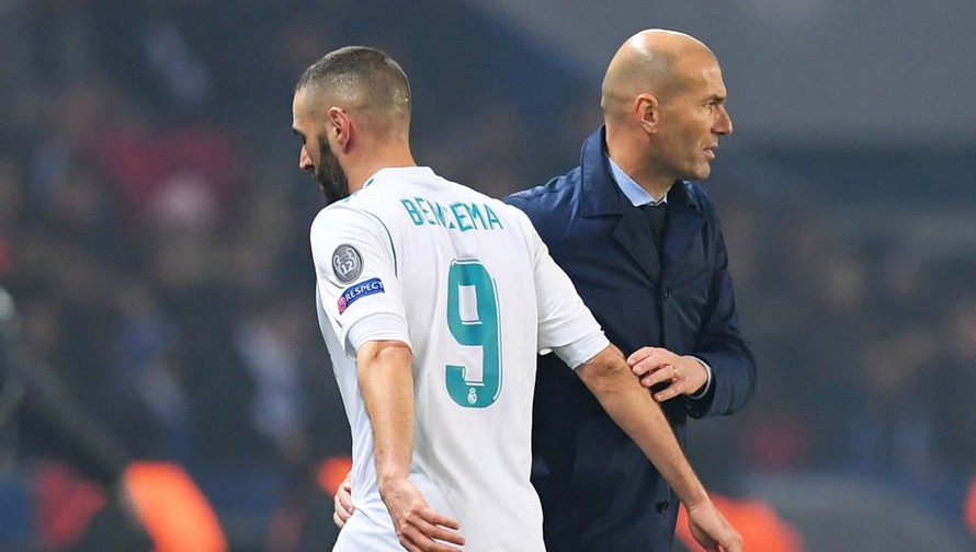HLV Zidane đảm bảo tương lai cho Benzema.