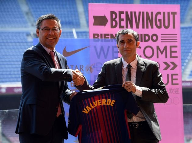 Chủ tịch Josep Maria Bartomeu đảm bảo tương lai cho HLV Ernesto Valverde.