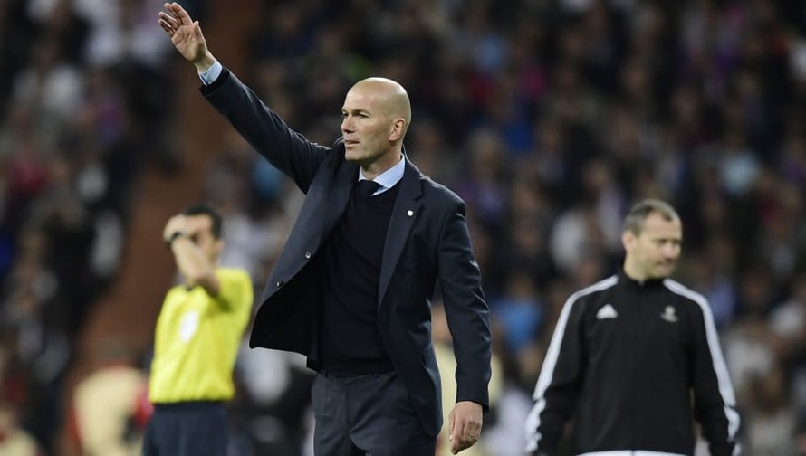 HLV Zidane lần thứ 3 liên tiếp đưa Real Madrid vào chơi chung kết Champions League.