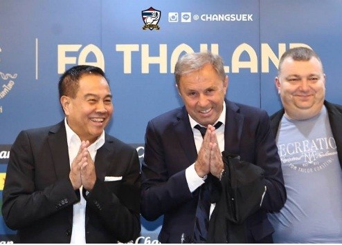 HLV Milovan Rajevac hài lòng khi ĐT Thái Lan rơi vào bảng đấu dễ thở.
