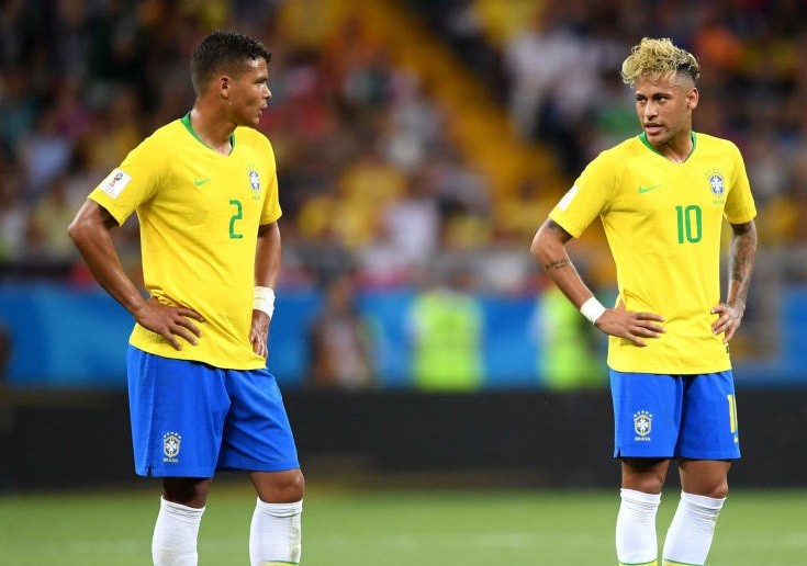 Neymar đã lăng mạ Thiago Silva.