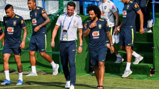 Marcelo đã trở lại tập luyện đầy đủ cùng ĐT Brazil.