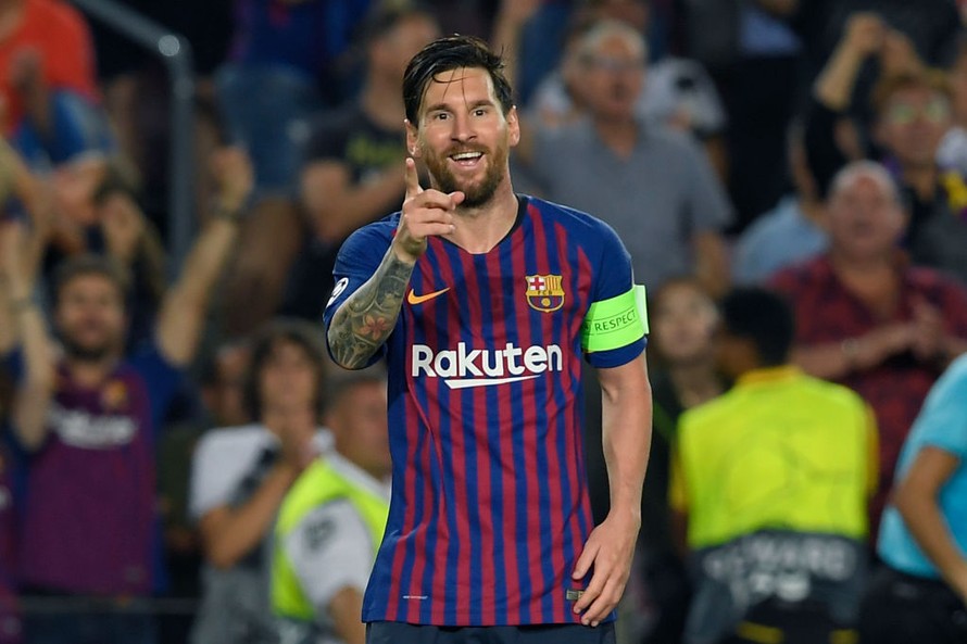 Messi đã có hat-trick thứ 8 tại Champions League.