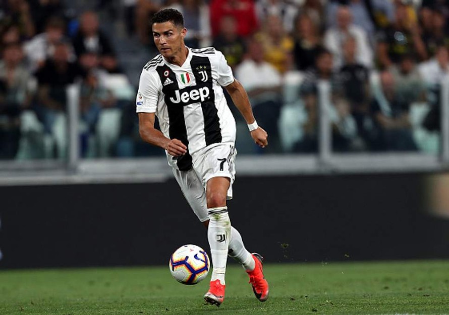 Cristiano Ronaldo tiếp tục tỏa sáng tại Juventus.