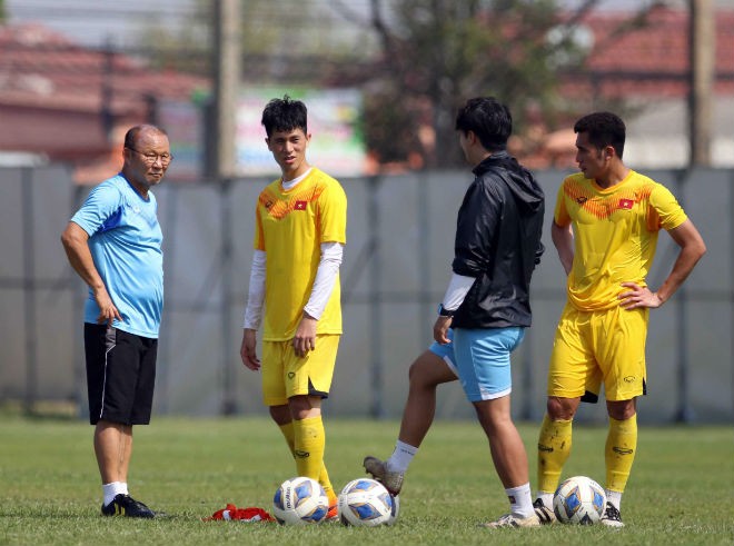 U23 Việt Nam tập luyện chuẩn bị cho trận đấu với U23 Jordan.